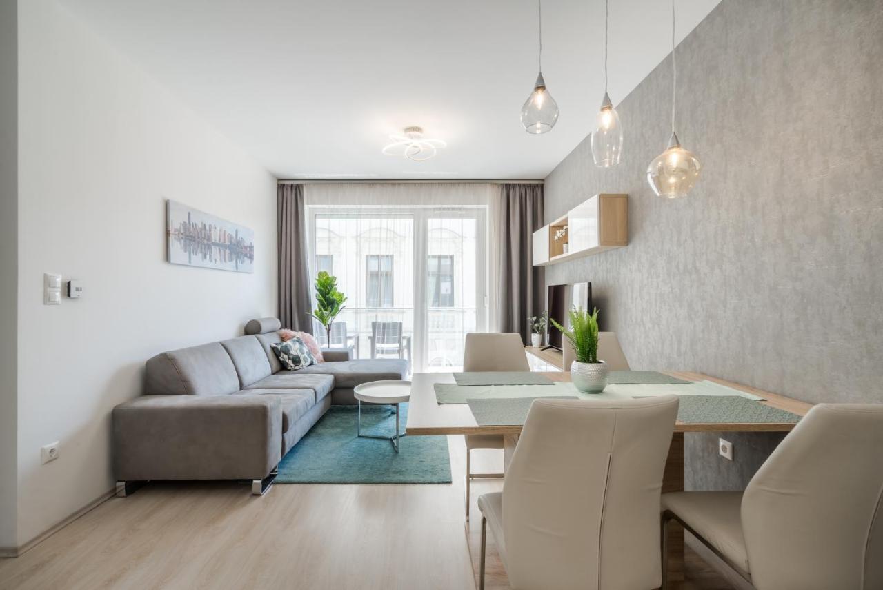 Apartman Bpr Galactic Empire With Balcony Budapest