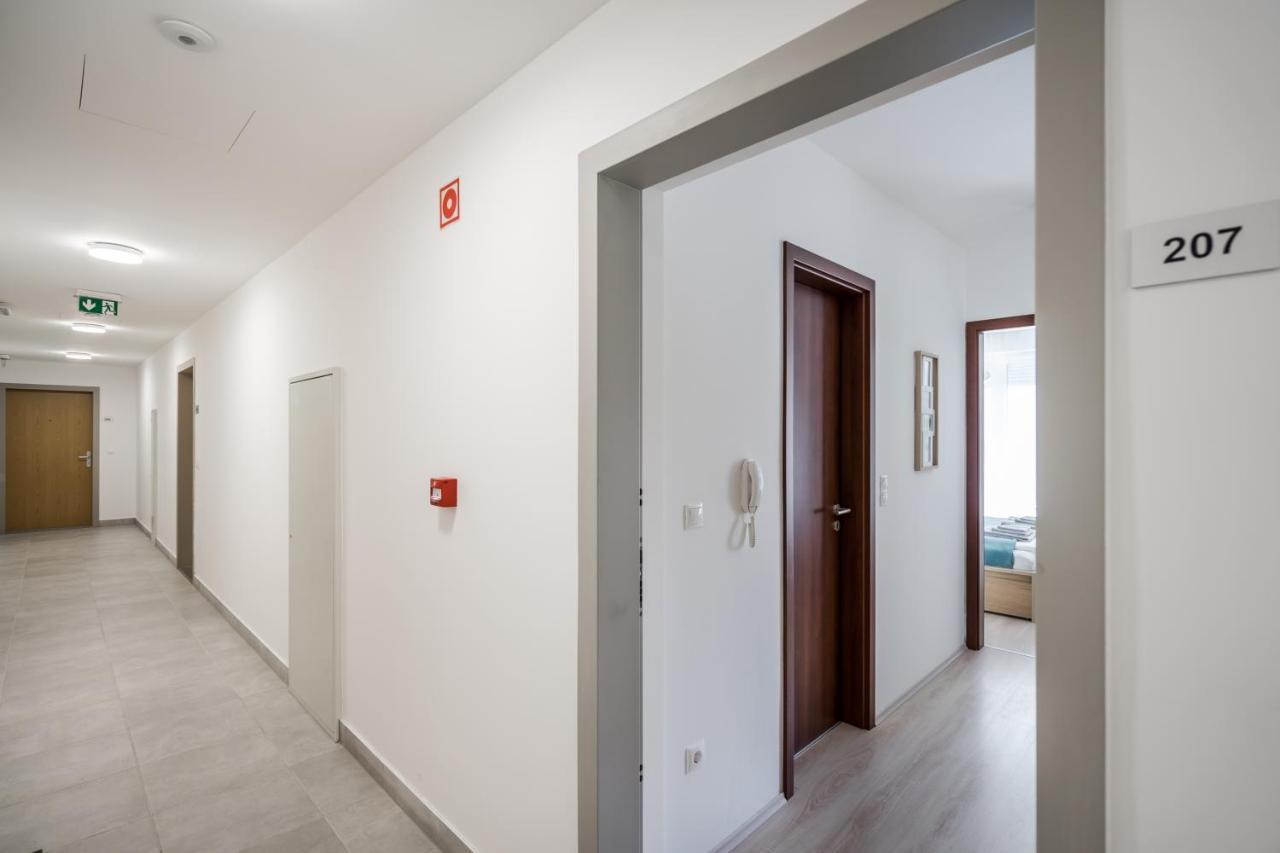 Bpr Galactic Empire With Balcony Apartament *